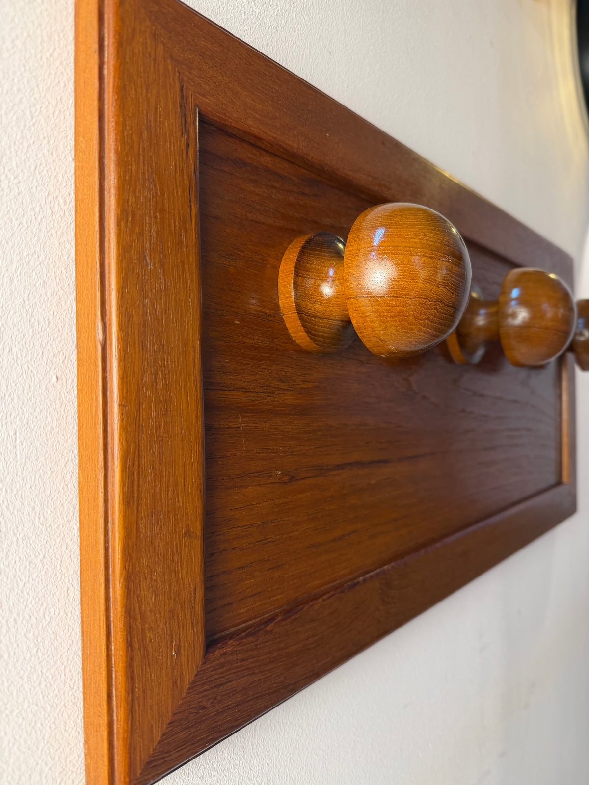 Wandgarderobe No. 369 Teak von Aksel Kjersgaard