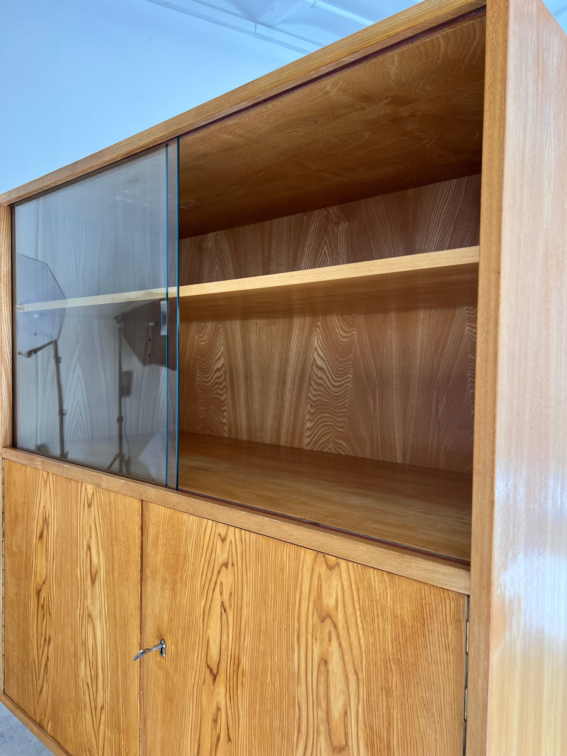 Highboard / Wohnzimmerschrank Typ 602/G Esche von Hellerau aus 1959