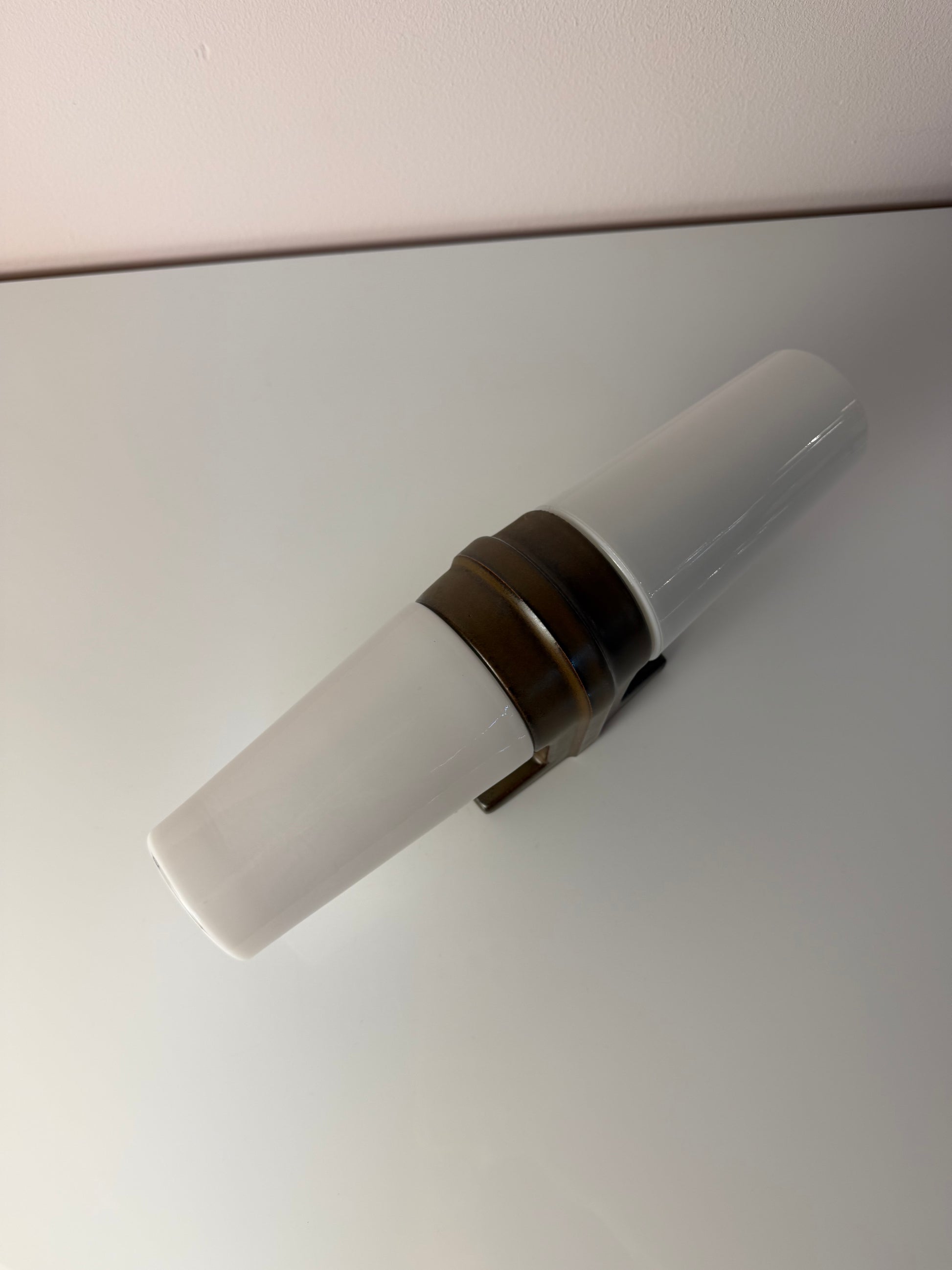 Wandlampe Modell 6060 braun von Sigvard Bernadotte für Ifö