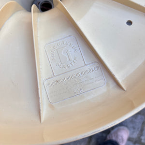 Barhocker creme orange von Friedrich Stuckenbröker für Lockhausen Plastik