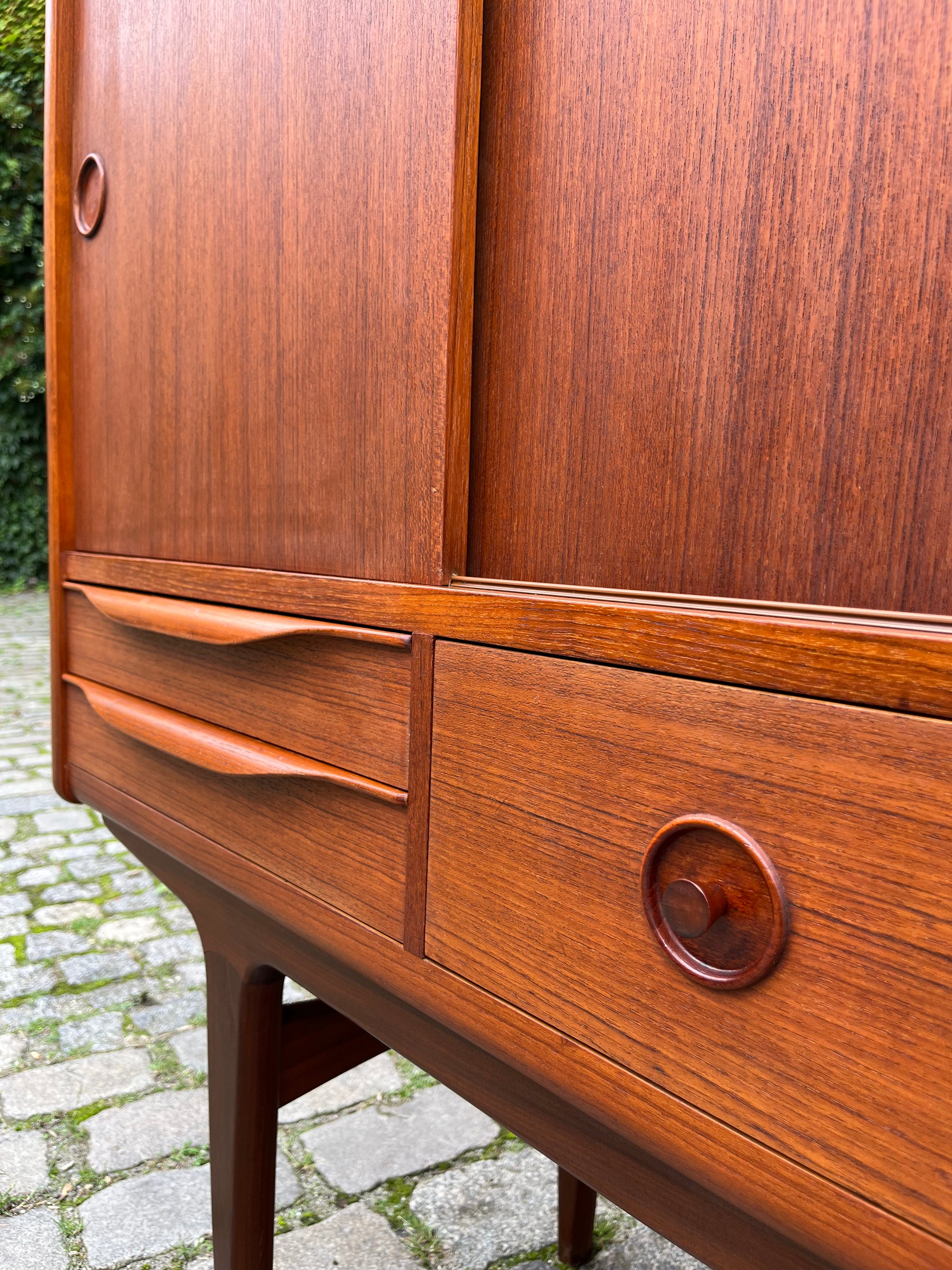Highboard Teak aus Dänemark