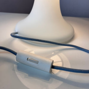 Mushroom Tischlampe weiß von Glashütte Limburg