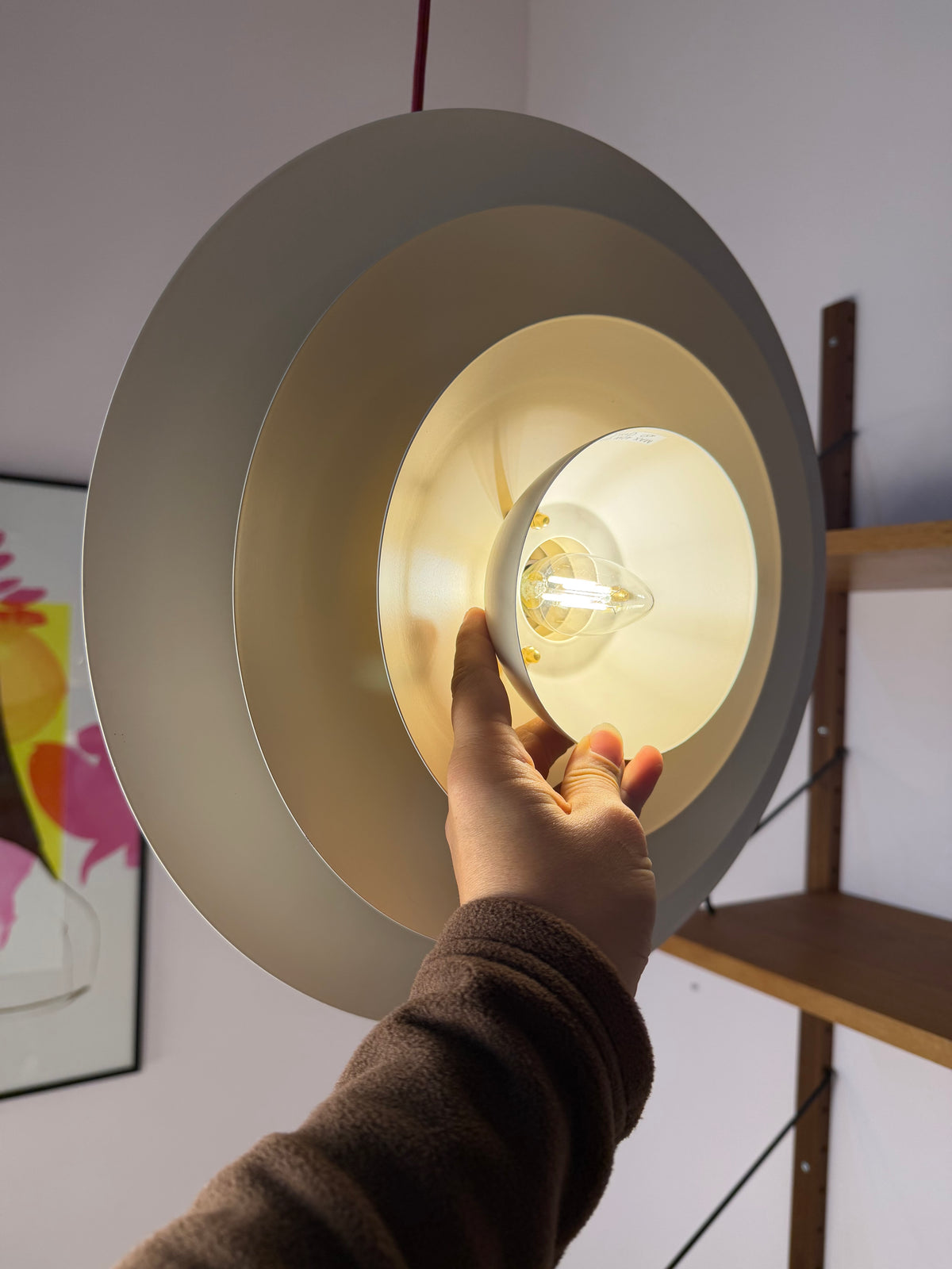 Lamellenlampe cremeweiß aus Dänemark