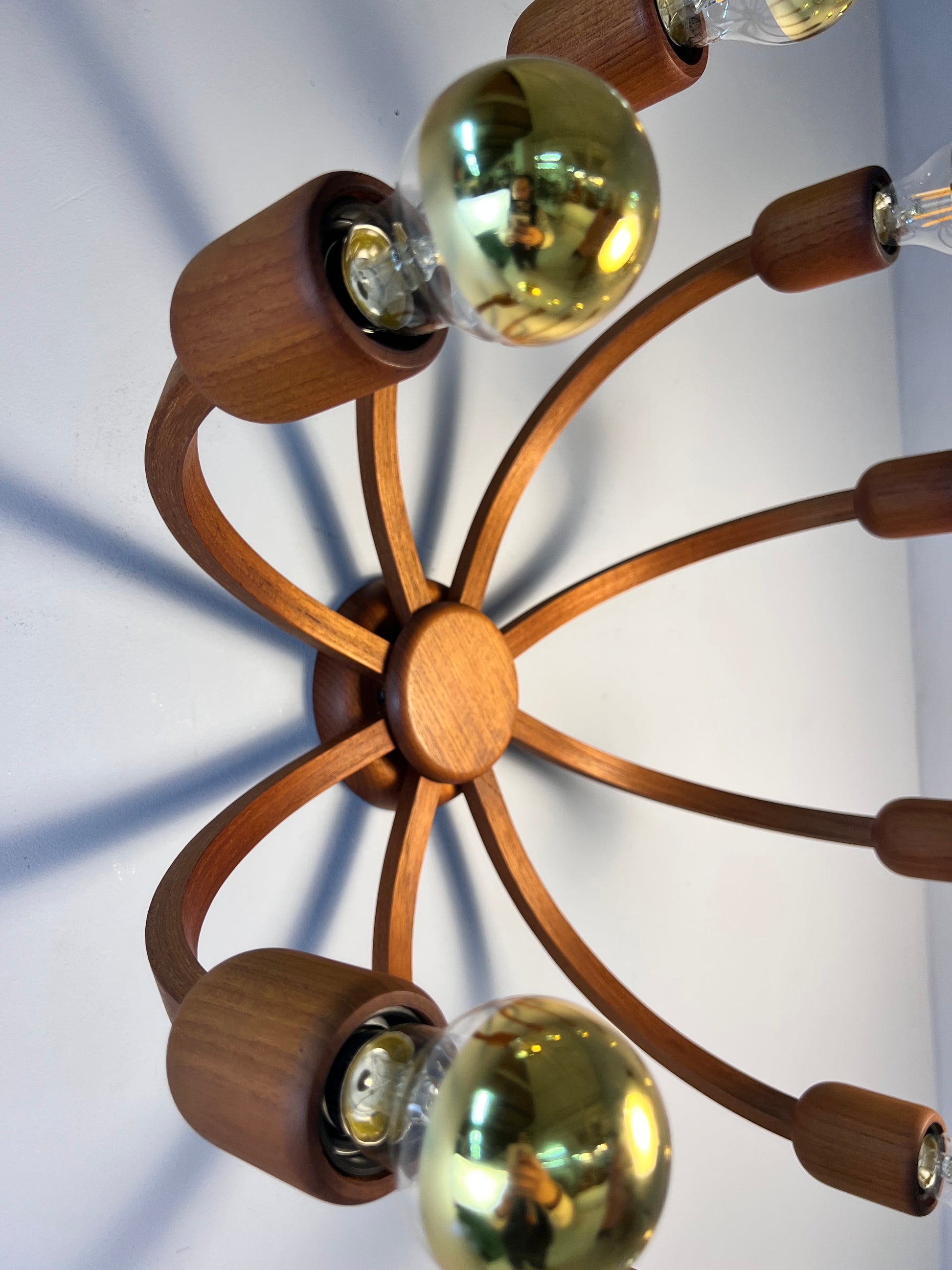 Achtarmige Wandlampe / Deckenlampe Teak von DOMUS