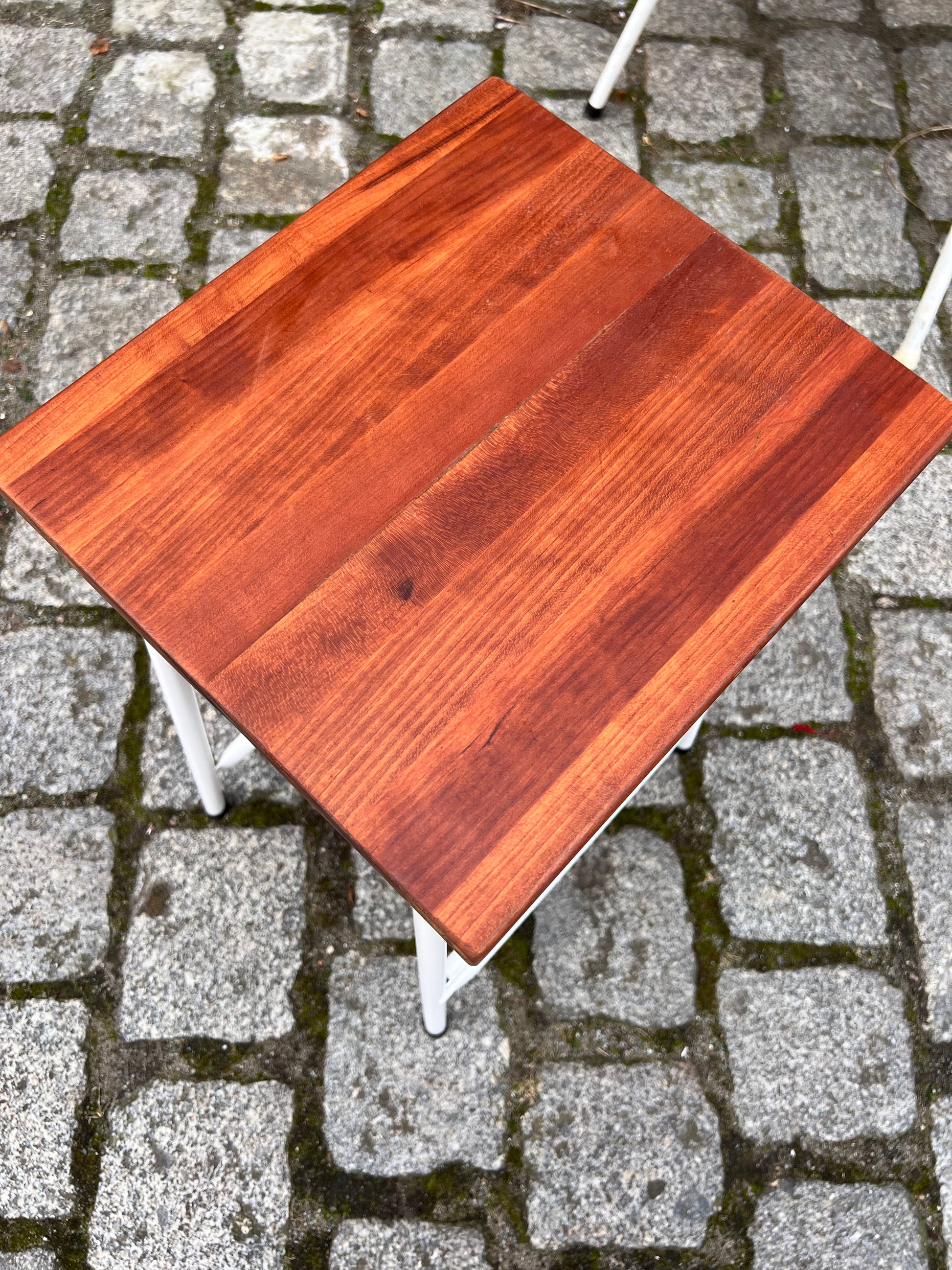 Tritthocker weiß Teak mit Klappleiter