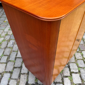 Wäscheschrank Ahorn & Nussbaum aus Deutschland