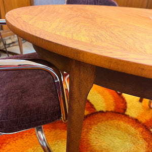 Runder Esstisch Teak mit Butterfly Auszug
