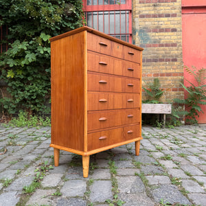 Kommode Teak mit Muschelgriffen aus Dänemark