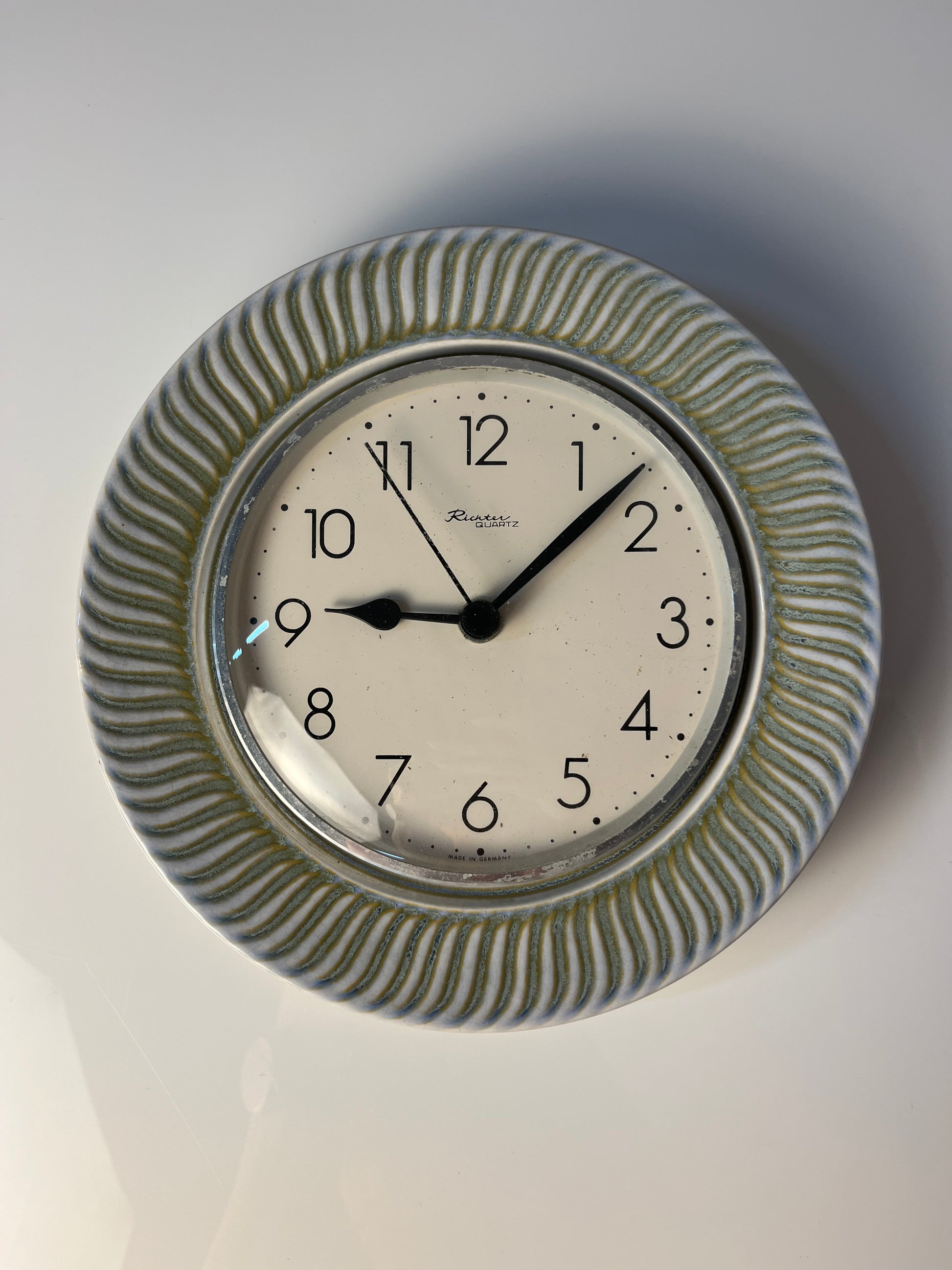 Wanduhr Keramik von Richter Quartz