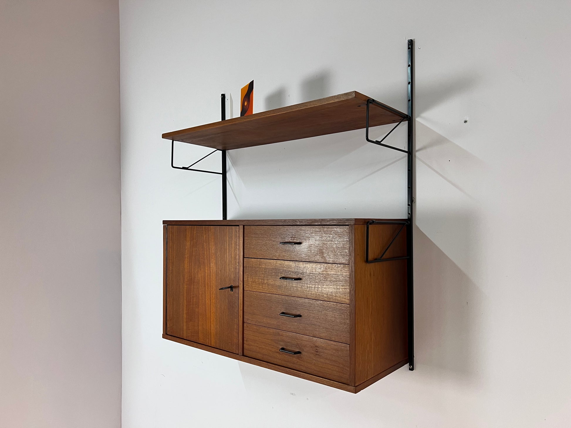 Wanderegal Teak