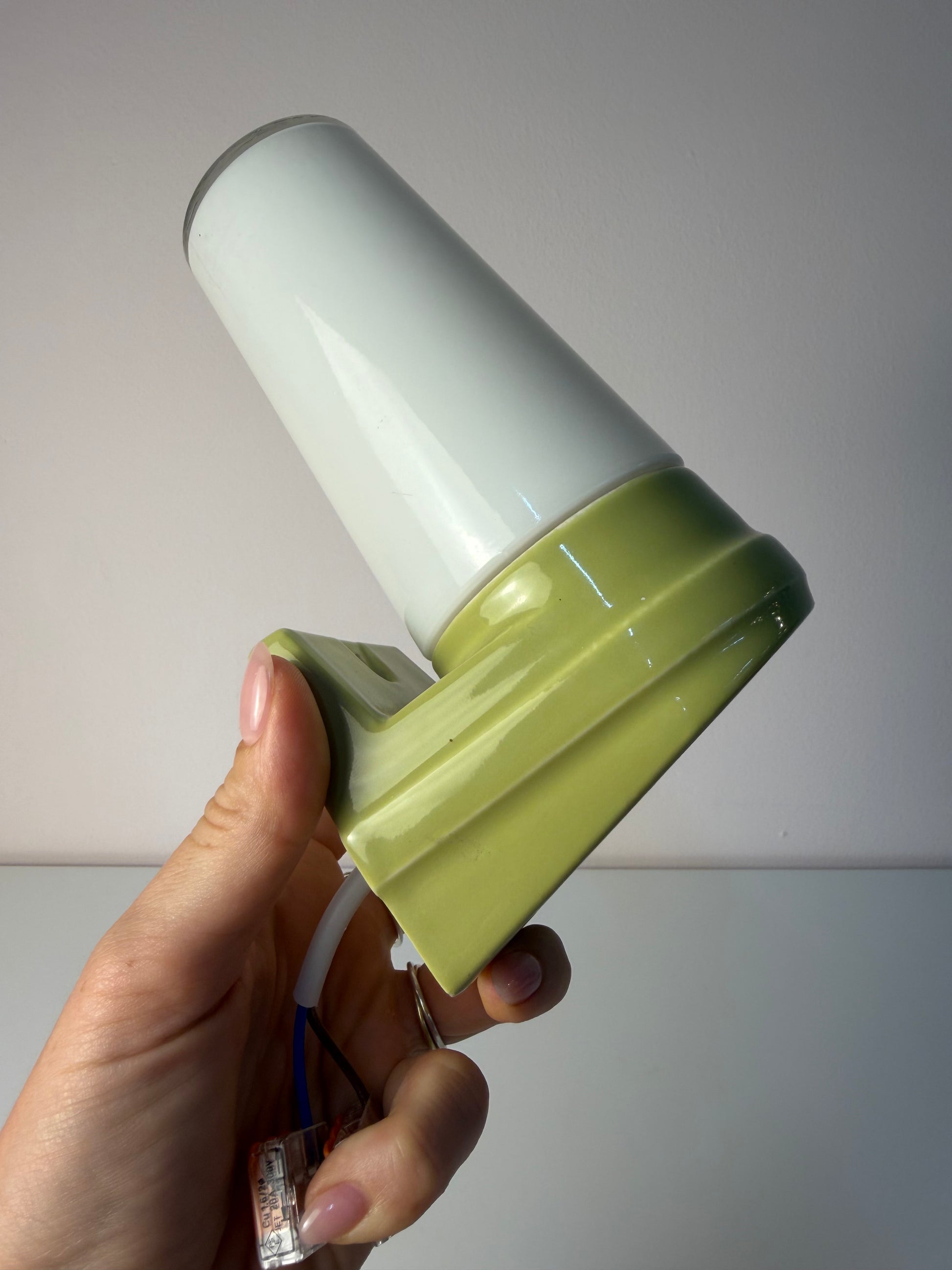Wandlampe Modell 6080 mintgrün von Sigvard Bernadotte für Ifö