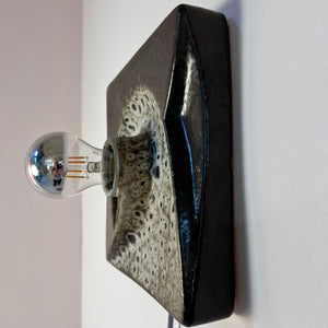 Wandlampe braun weiß Keramik von WGP PAN