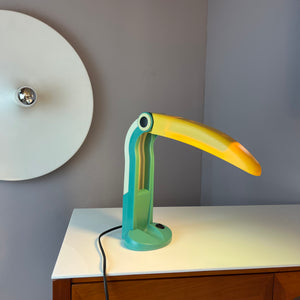 Tischlampe Toucan klein grün gelb von H.T. Huang