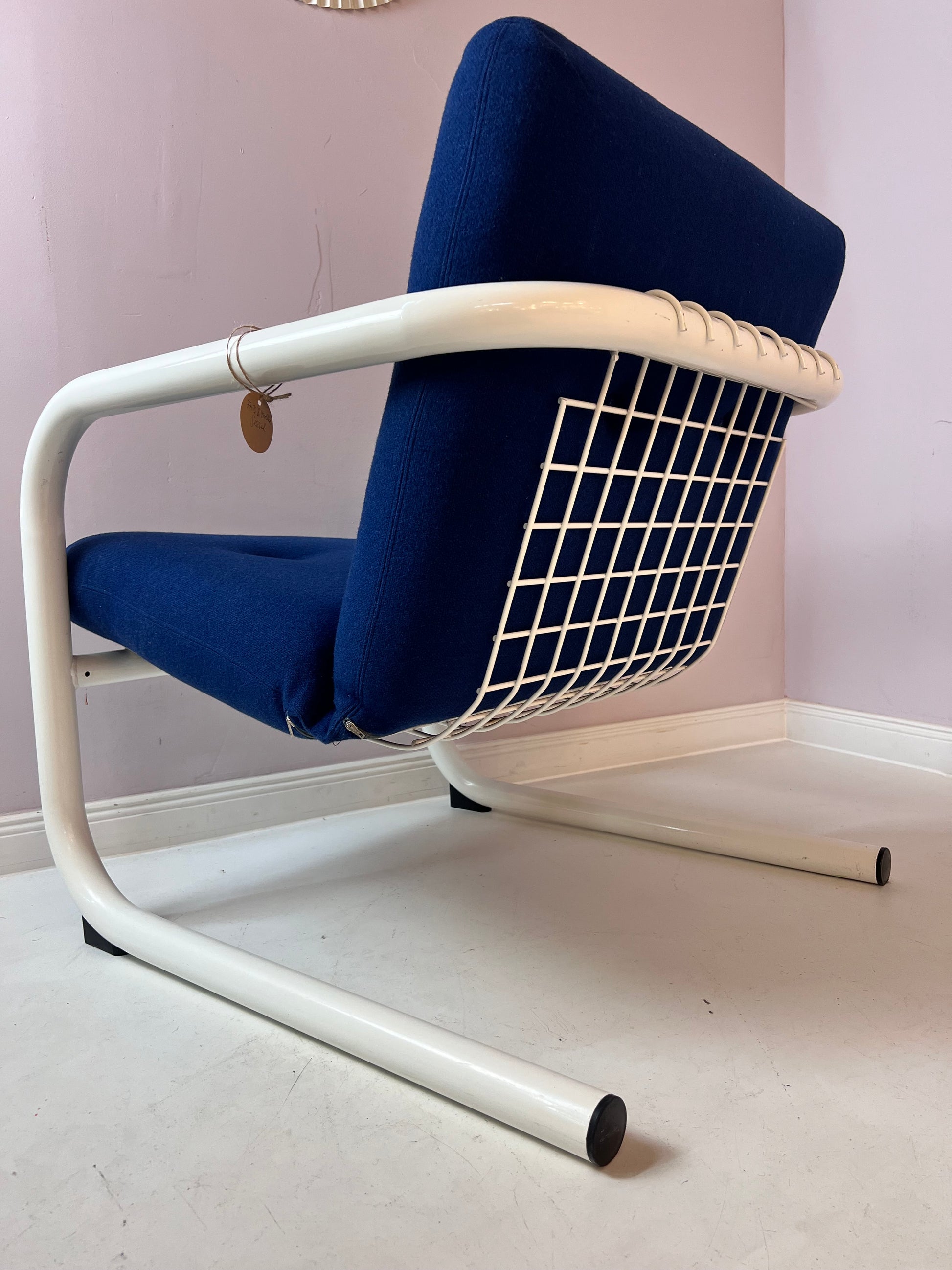 Sessel weiß blau von Friis & Moltke