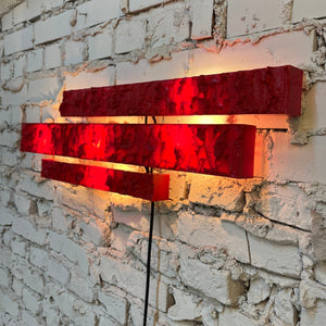 Wandlampe rot von Uwe Mersch