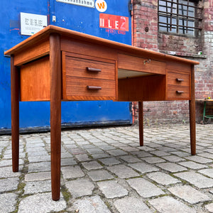 Schreibtisch Teak aus Dänemark