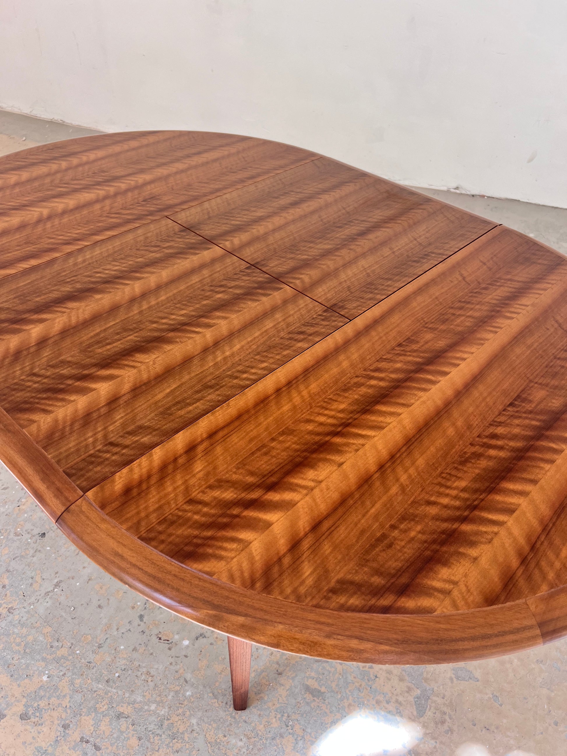 Runder Esstisch Teak mit Butterfly Auszug von Kondor