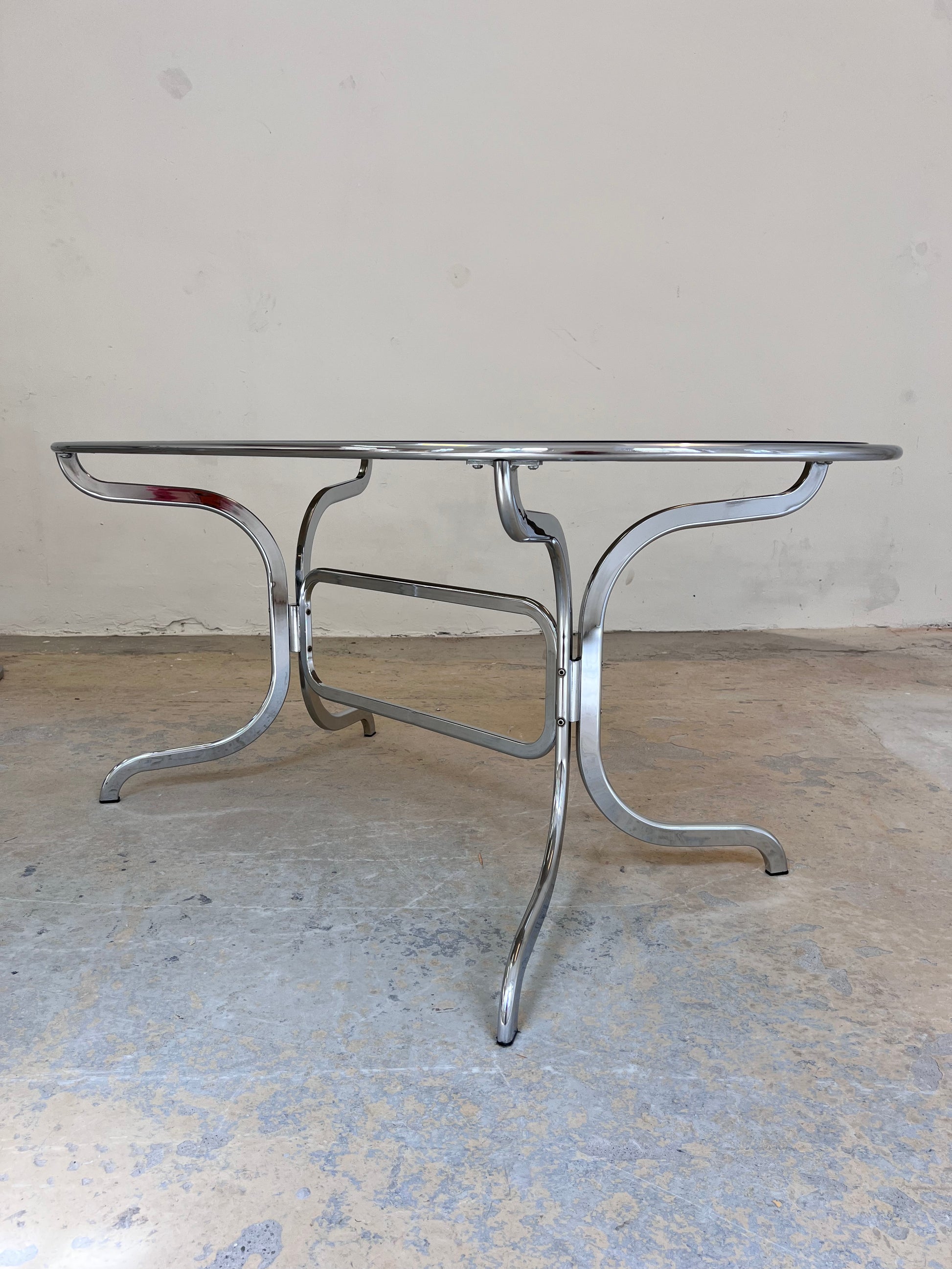 Ovaler Esstisch Chrom & Rauchglas von Gastone Rinaldi für Rima