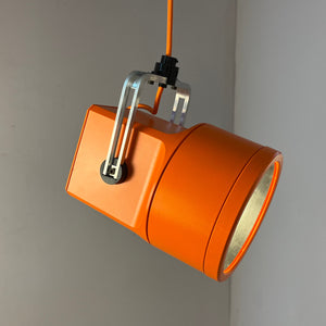 Strahler Unispot orange neu lackiert von Louis Poulsen