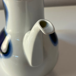 Kaffeekanne klein Form F Pop Art blau weiß von Fürstenberg