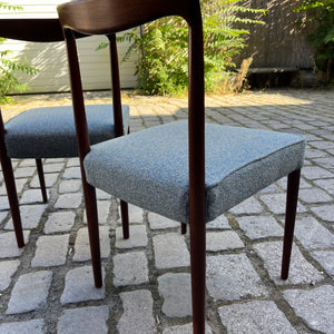 Set: 2x Polsterstuhl blau Palisander