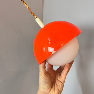 Hängelampe rot weiß Opalglas Kunststoff