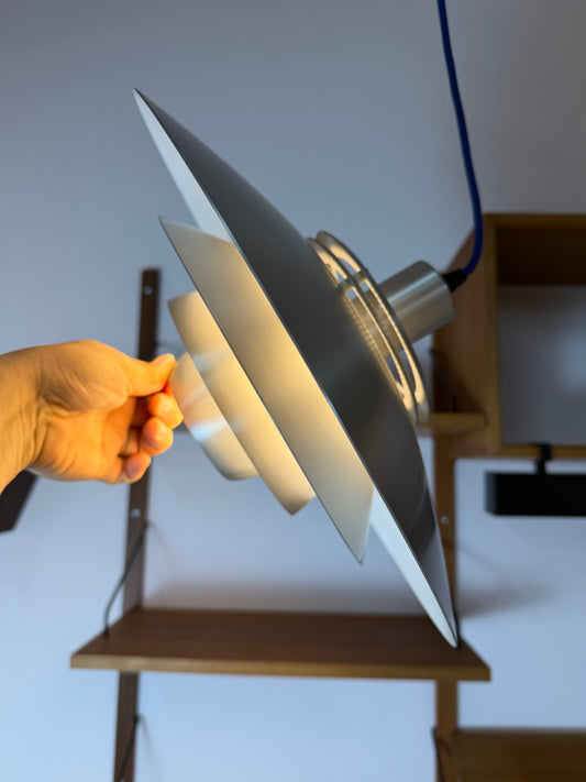 Lamellenlampe Modell Dania 2040 silber von Kurt Wiborg für JEKA