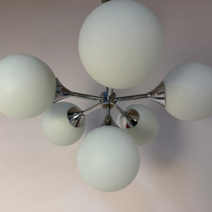 Sputnik Kronleuchter Chrom Opalglas