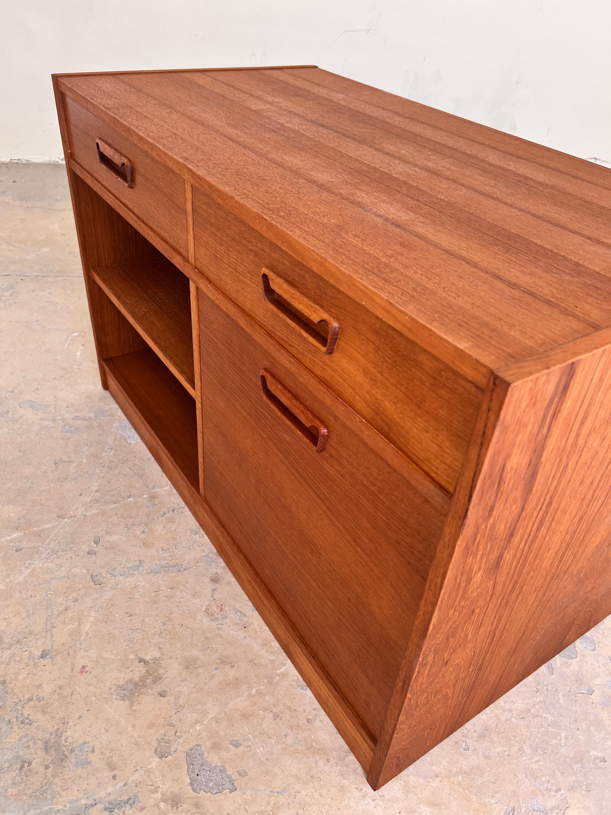 Schrank Teak mit Minibar aus Dänemark