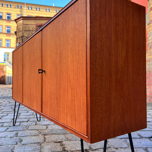Sideboard Teak auf Hairpinlegs von rt Möbel