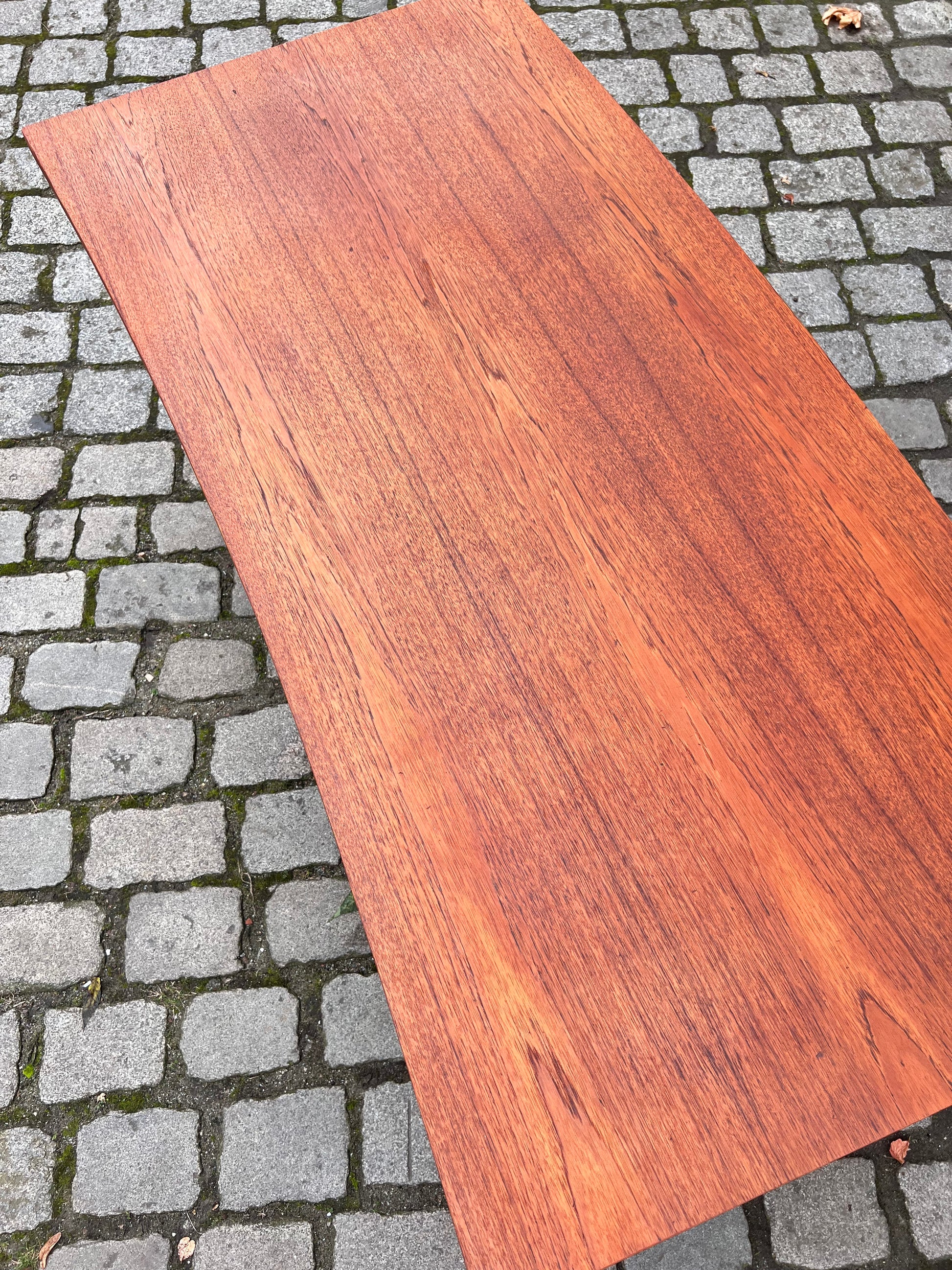 Freistehender Schreibtisch Teak von VKW Möbel