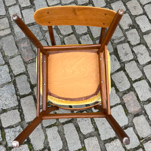 Polsterstuhl gelb Samt Teak