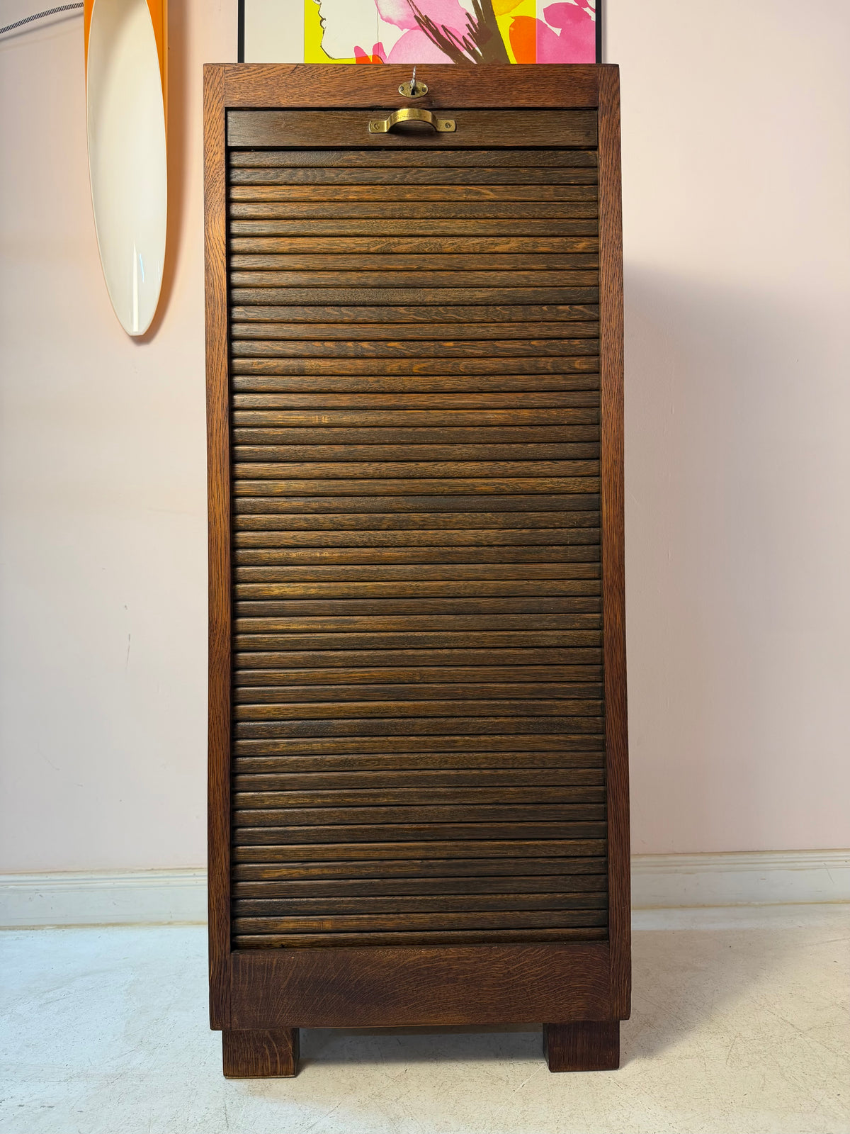 Rollladenschrank mit Messinggriff & Schloss von Soennecken