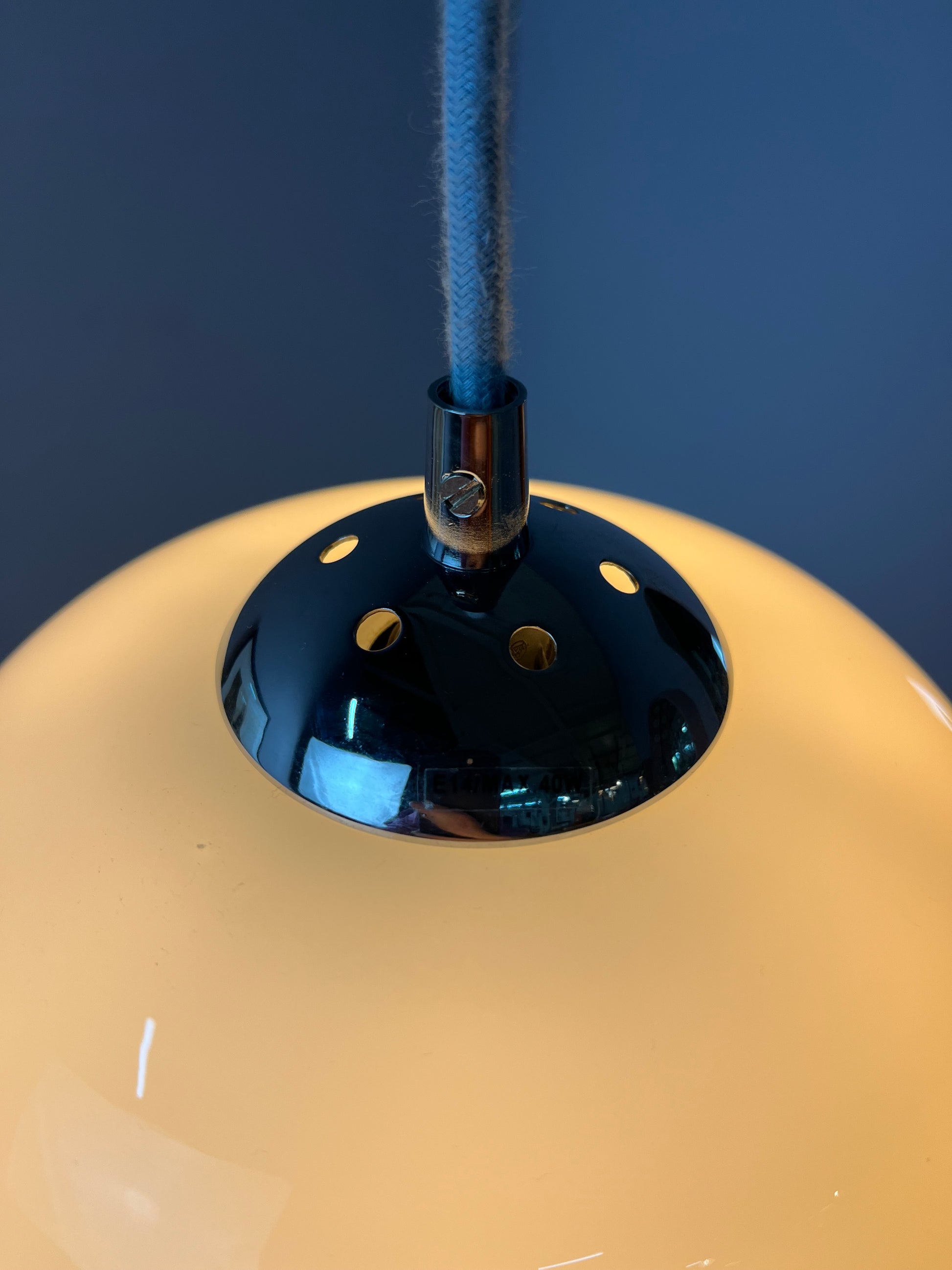 Hängelampe weiß Glas Chrom