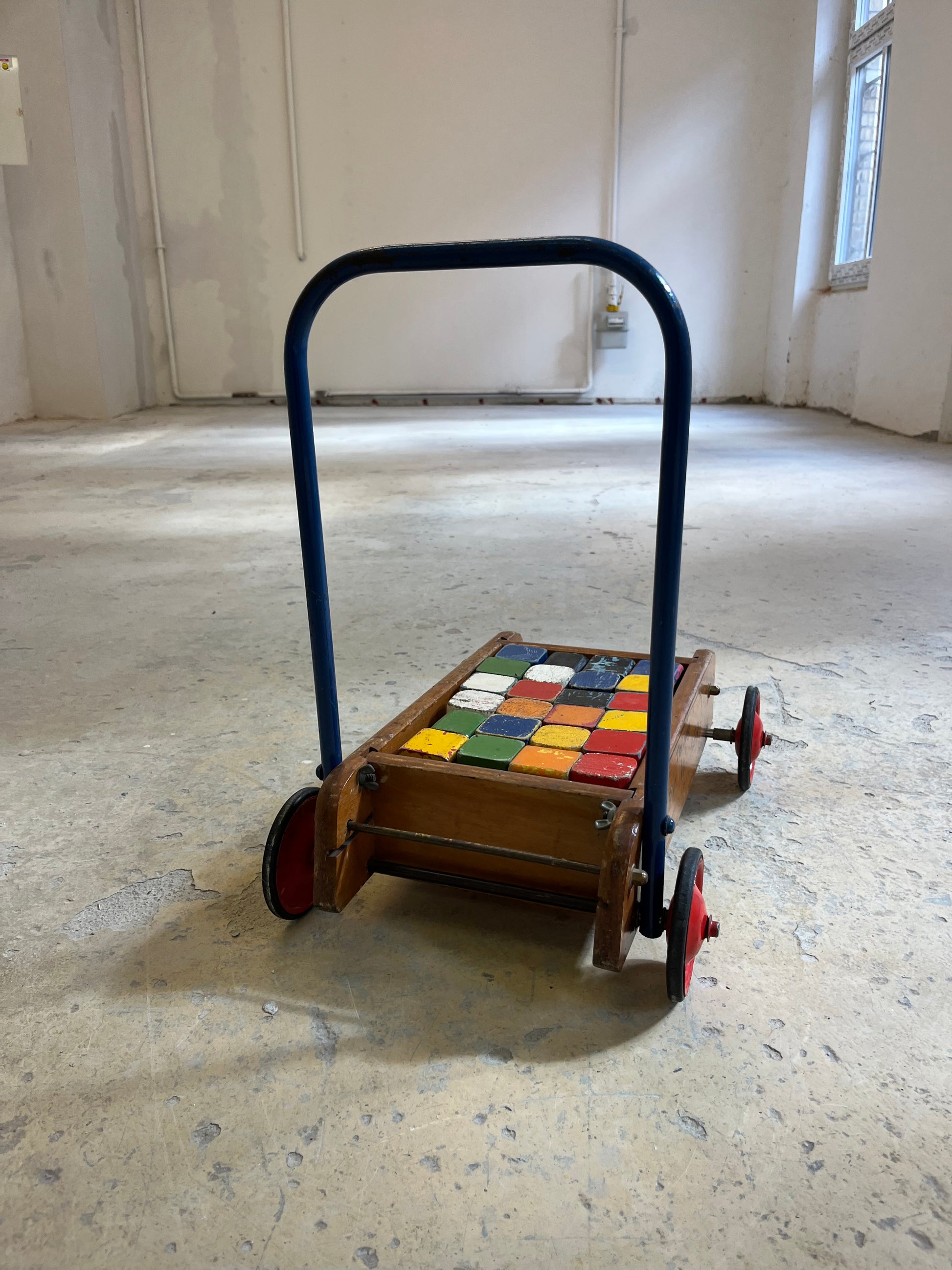 Lauflernwagen von Tri-ang - Made in England