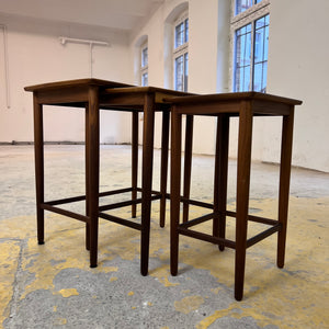 Satztische Teak mit Fliesen aus Dänemark