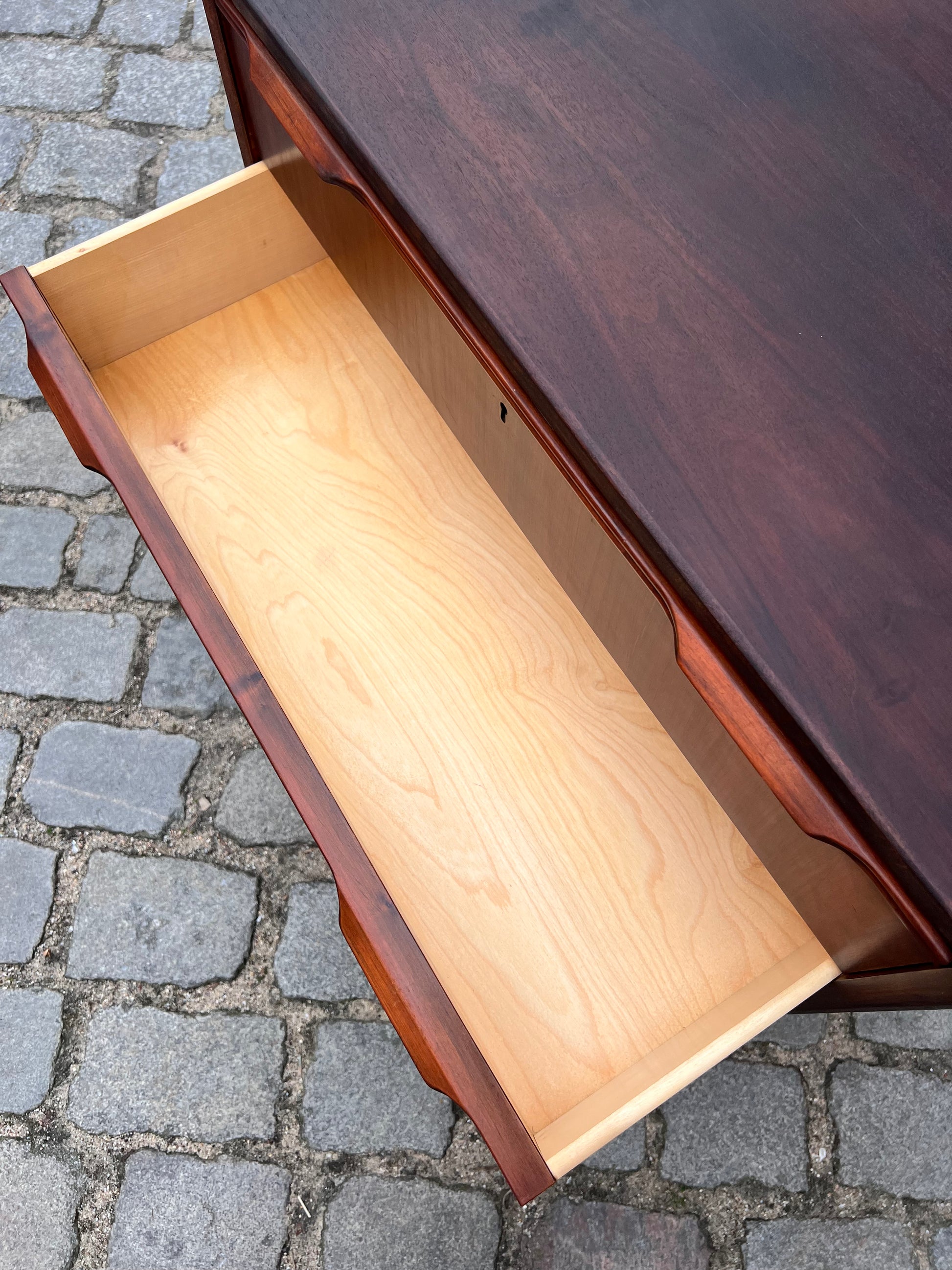 Kommode dunkelbraun aus Dänemark