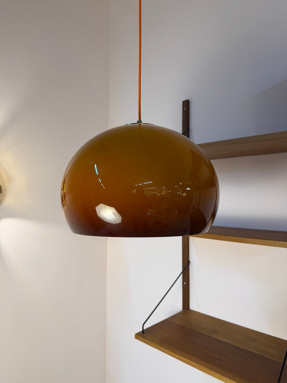 Hängelampe Guzzini Kunststoff braun orange