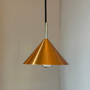 Trichterlampe Kupfer mit silbernen Akzenten