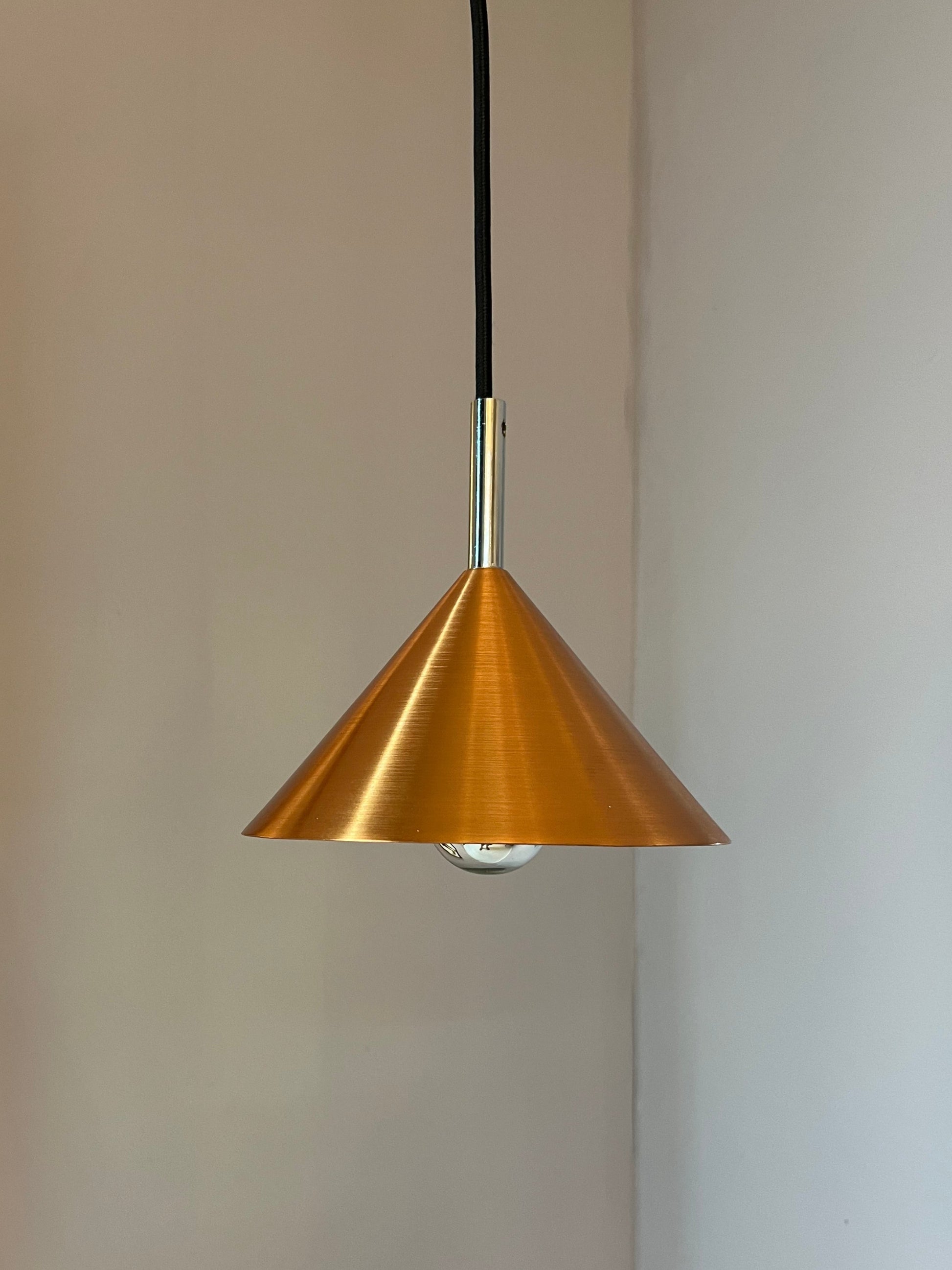 Trichterlampe Kupfer mit silbernen Akzenten