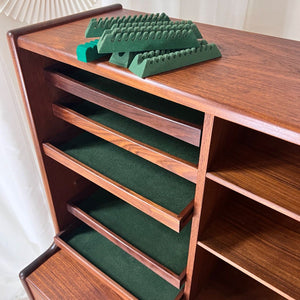 Highboard Teak aus Finnland