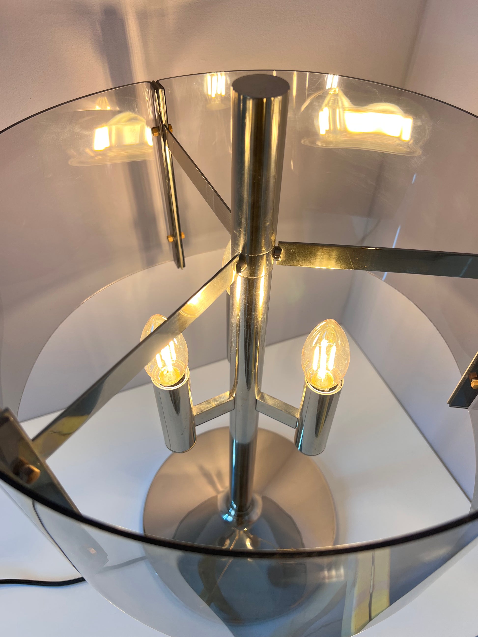 Tischlampe Chrom & Rauchacryl