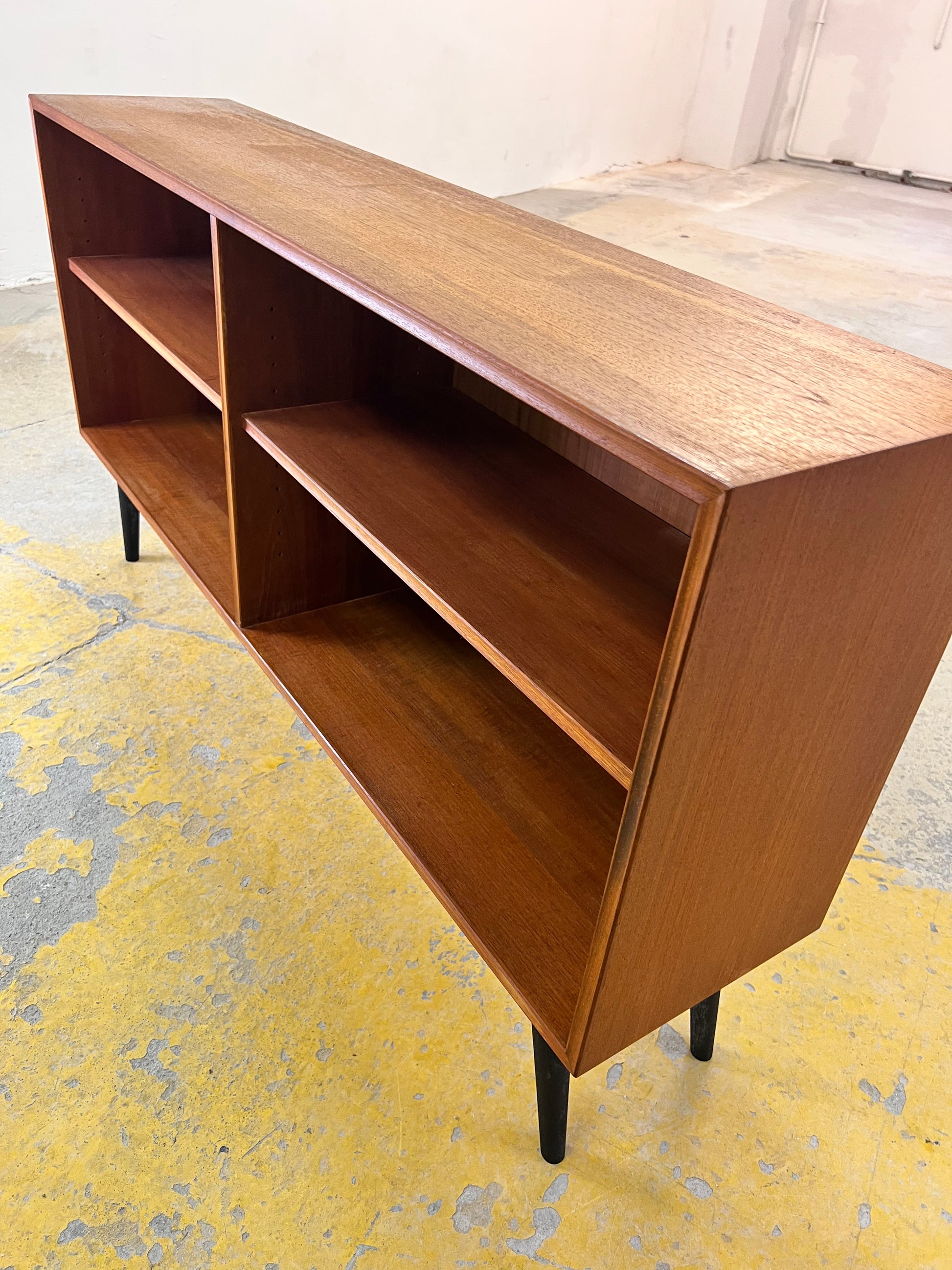 Regal Teak von rt Möbel