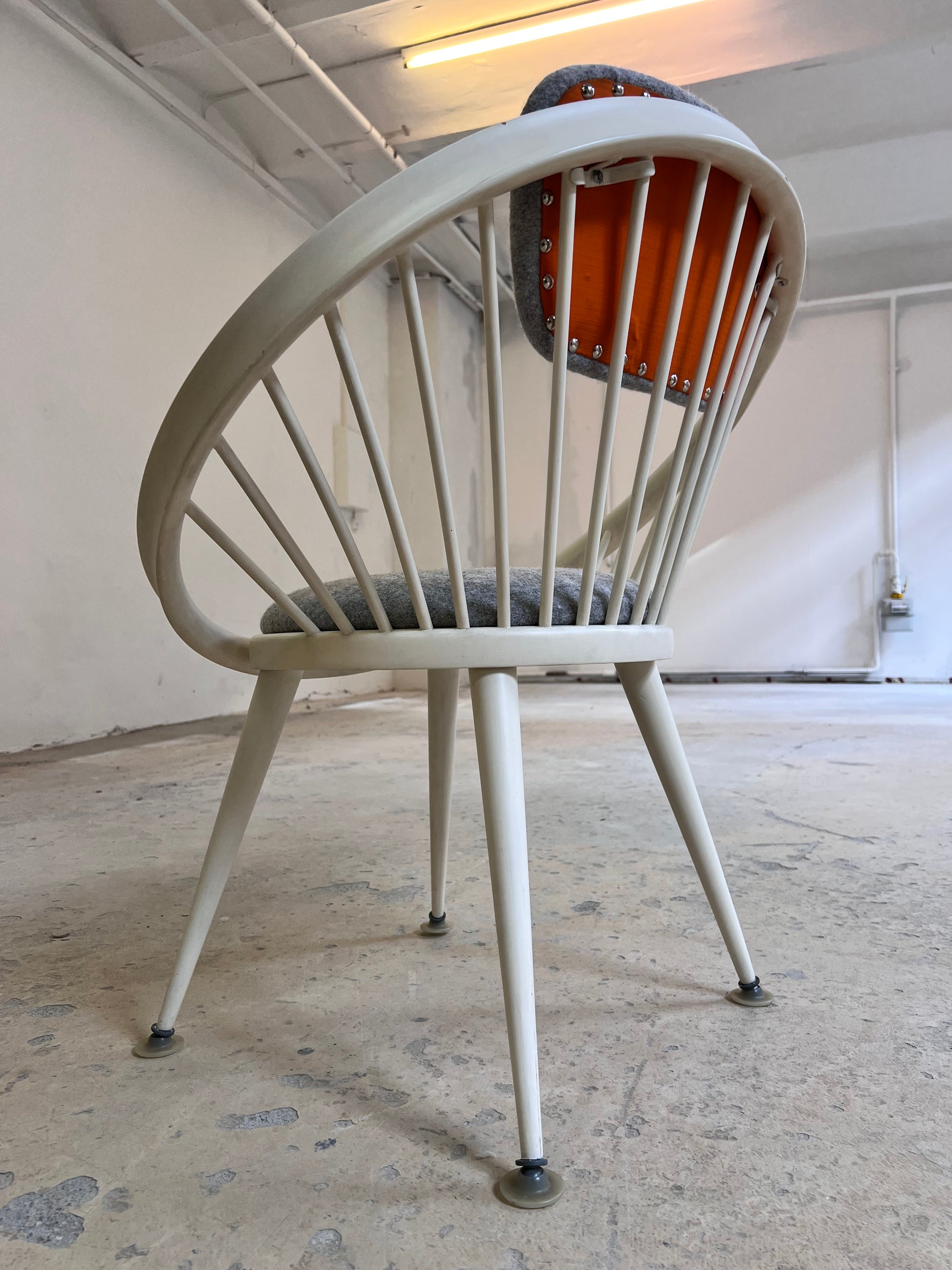 Circle Chair weiß von Yngve Ekström für Swedese