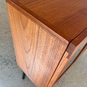 Kleine Vitrine Teak von H. W. Klein für Bramin