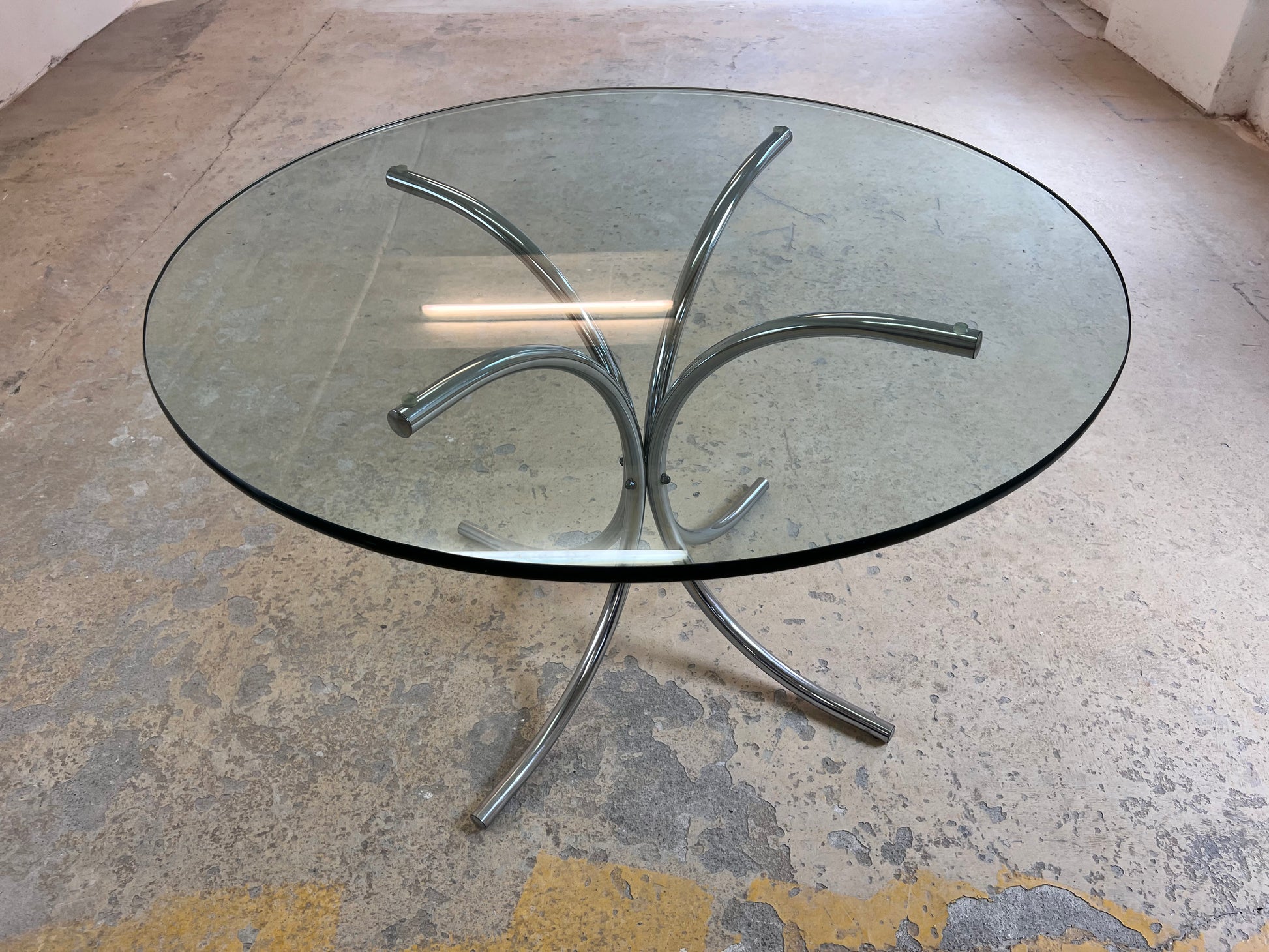 Runder Esstisch Glas & Chrom