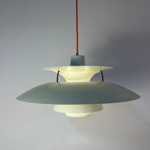 Lamellenlampe PH5 weiß von Poul Henningsen für Louis Poulsen