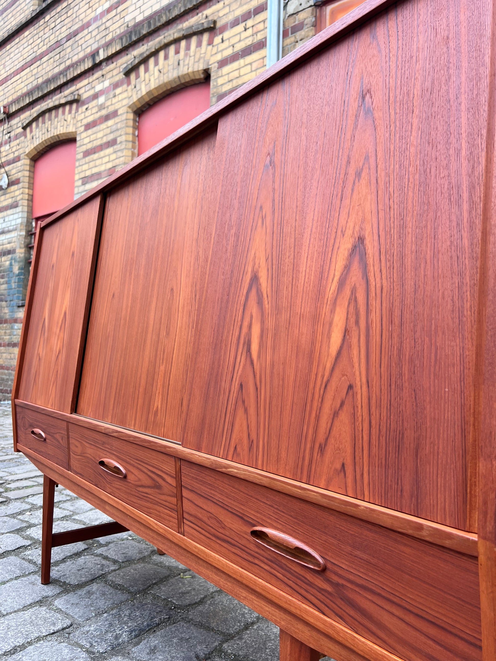 Highboard Teak aus Dänemark