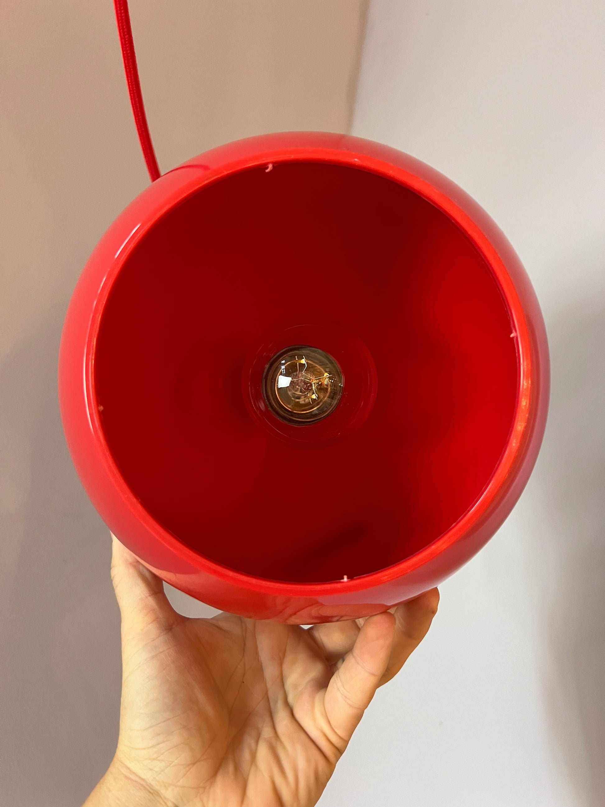 Kugellampe Kunststoff rot