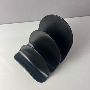 Briefhalter schwarz 70er Space Age Ära